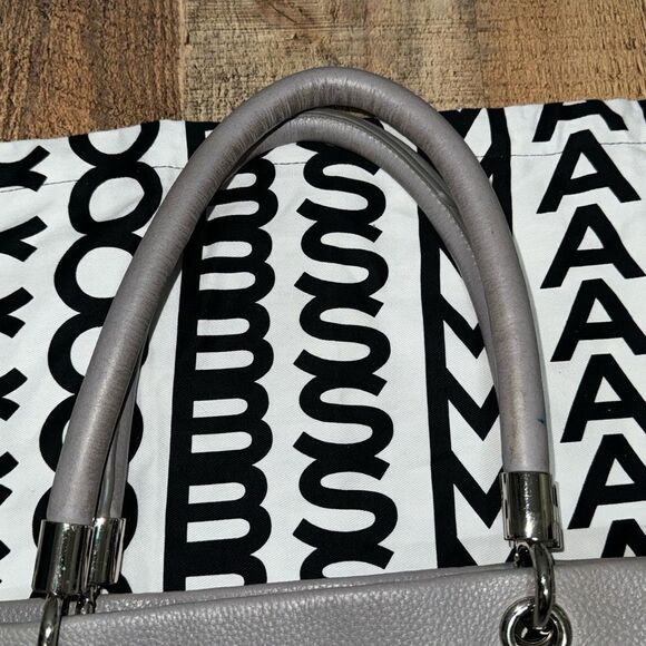 Marc by Marc Jacobs Too Hot to Handle Bentley Tote Cement Gray - Picture 11 of 16